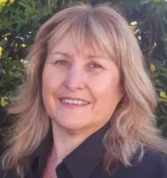 Dr Sharon Director & Small Animal Veterinarian A strategic leader building a clinic that outlasts individuals.